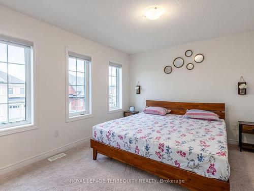 10 Schoolbridge St, Ajax, ON - Indoor Photo Showing Bedroom