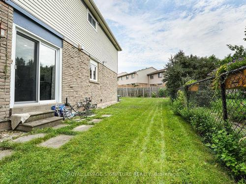 1521 Ealing Crt, Oakville, ON - Outdoor With Exterior