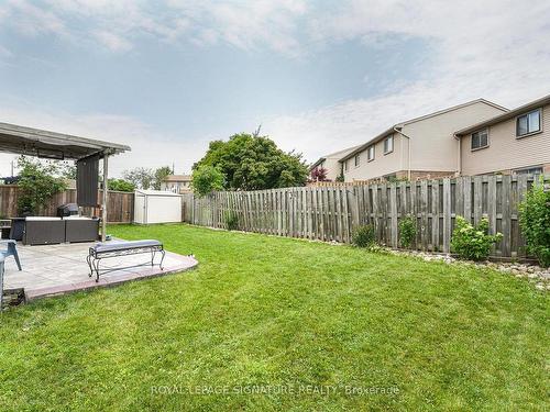 1521 Ealing Crt, Oakville, ON - Outdoor