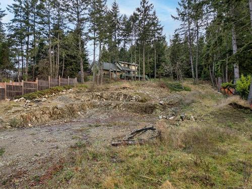 1850 Swartz Bay Rd, North Saanich, BC 