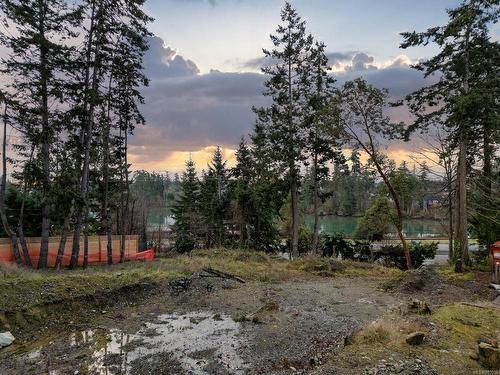 1850 Swartz Bay Rd, North Saanich, BC 