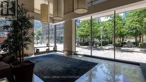 1801 - 18 Yorkville Avenue, Toronto, ON - Indoor Photo Showing Other Room