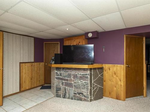 302 Glasgow Place, Thunder Bay, ON - Indoor Photo Showing Other Room