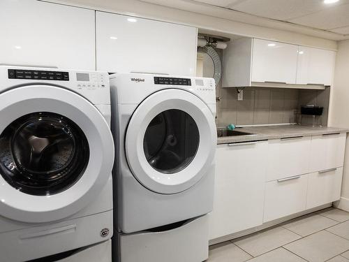 Salle de lavage - 1990 96E Rue, Saint-Anicet, QC - Indoor Photo Showing Laundry Room