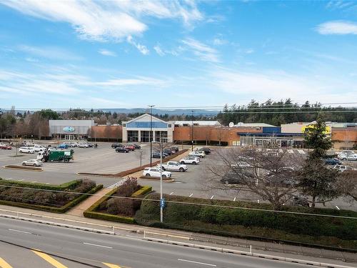 304-3133 Tillicum Rd, Saanich, BC - Outdoor With View