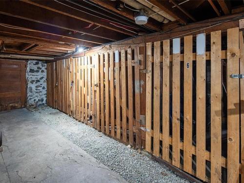 1385 Rockland Ave, Victoria, BC - Indoor Photo Showing Basement