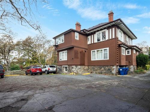 1385 Rockland Ave, Victoria, BC - Outdoor