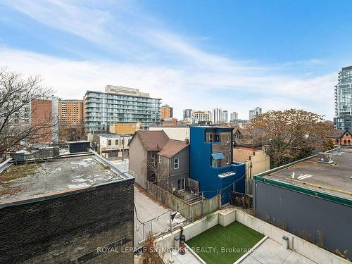 401-55 Ontario St, Toronto, ON - Outdoor