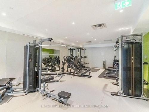 401-55 Ontario St, Toronto, ON - Indoor Photo Showing Gym Room