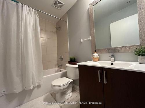 1011-22 East Haven Dr, Toronto, ON - Indoor Photo Showing Bathroom