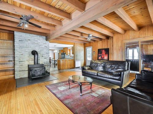 Salon - 970 Mtée Paiement, Gatineau (Gatineau), QC - Indoor Photo Showing Living Room With Fireplace