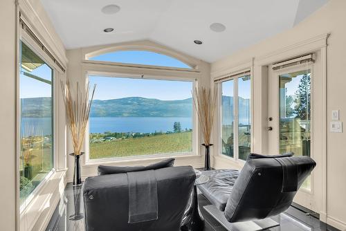 1620 Mission Hill Road, West Kelowna, BC - Indoor With Body Of Water