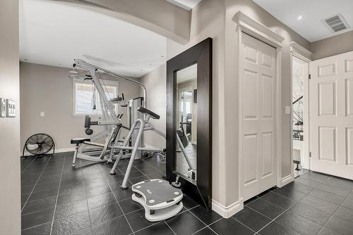 1620 Mission Hill Road, West Kelowna, BC - Indoor Photo Showing Gym Room