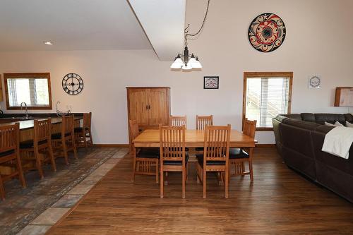 301-890 Dogwood Drive, Kimberley, BC - Indoor Photo Showing Dining Room