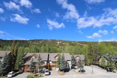 301-890 Dogwood Drive, Kimberley, BC - Outdoor With View