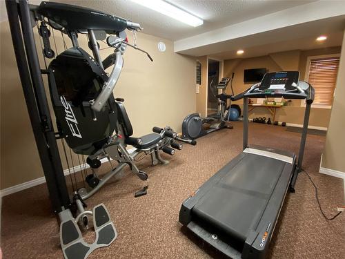 301-890 Dogwood Drive, Kimberley, BC - Indoor Photo Showing Gym Room