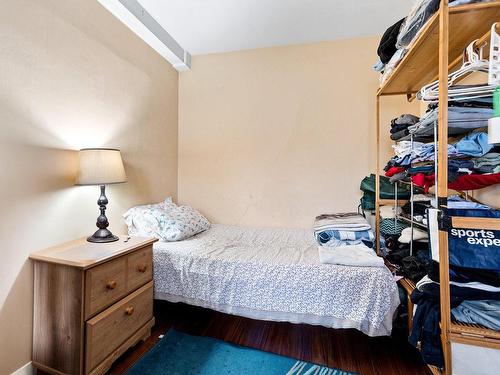 Chambre Ã Â coucher - 554  - 558 Rue Darling, Montréal (Mercier/Hochelaga-Maisonneuve), QC - Indoor Photo Showing Bedroom