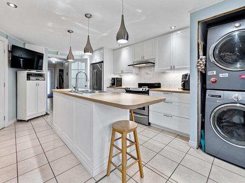 Cuisine - 554  - 558 Rue Darling, Montréal (Mercier/Hochelaga-Maisonneuve), QC - Indoor Photo Showing Laundry Room