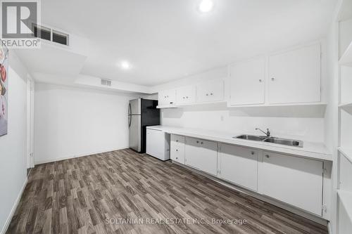 38 Citation Drive, Toronto, ON - Indoor Photo Showing Kitchen With Double Sink