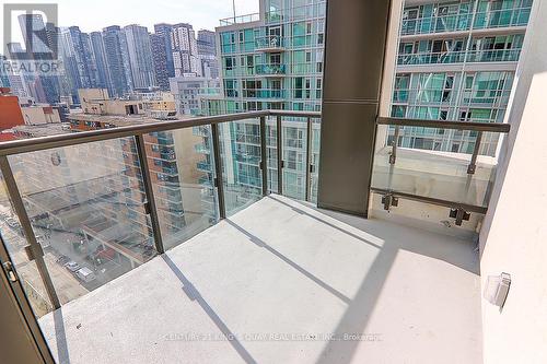 1122 - 121 St Patrick Street, Toronto, ON - Outdoor