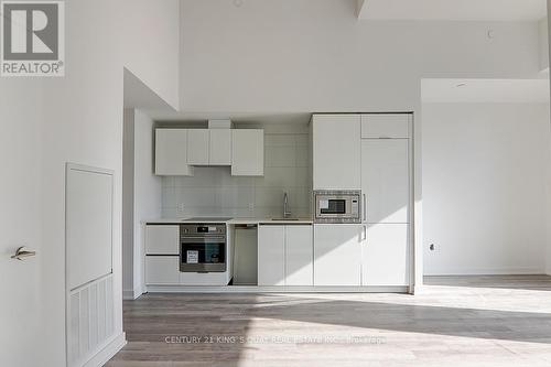 1122 - 121 St Patrick Street, Toronto, ON - Indoor