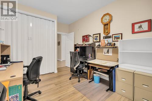 1961 Durnin Road Unit# 105, Kelowna, BC - Indoor Photo Showing Office