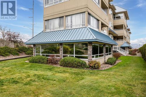 1961 Durnin Road Unit# 105, Kelowna, BC - Outdoor With Deck Patio Veranda