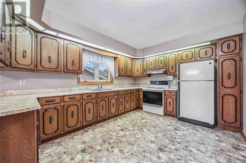 64 Macdonald Street, Lambton Shores, ON - Indoor Photo Showing Kitchen With Double Sink