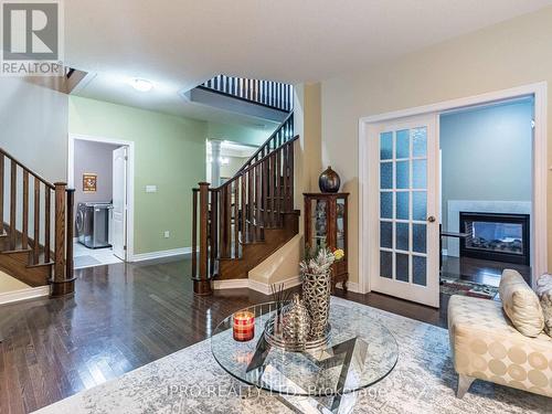 450 Summerlyn Trail, Bradford West Gwillimbury, ON - Indoor With Fireplace