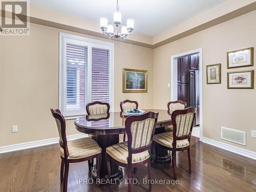 450 Summerlyn Trail, Bradford West Gwillimbury, ON - Indoor Photo Showing Dining Room