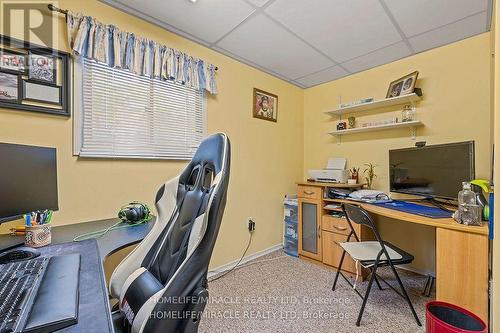 157 Labrador Drive, Oshawa, ON - Indoor Photo Showing Office