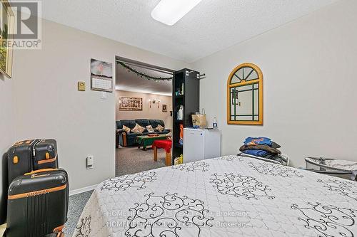 157 Labrador Drive, Oshawa, ON - Indoor Photo Showing Bedroom