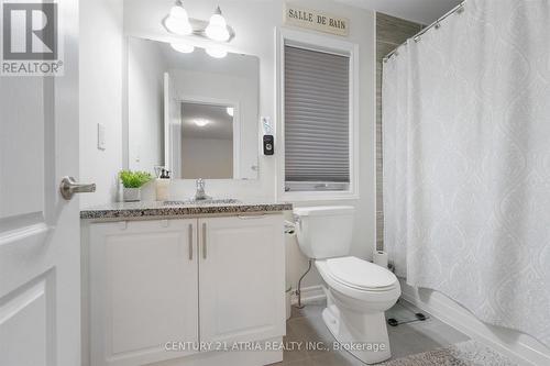 95 Beechborough Crescent, East Gwillimbury, ON - Indoor Photo Showing Bathroom