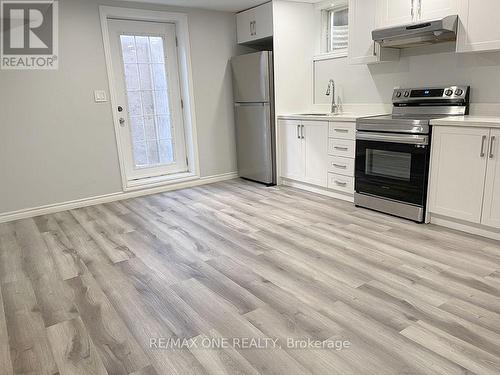 Basemen - 9 Whitehorn Crescent, Barrie, ON - Indoor Photo Showing Kitchen