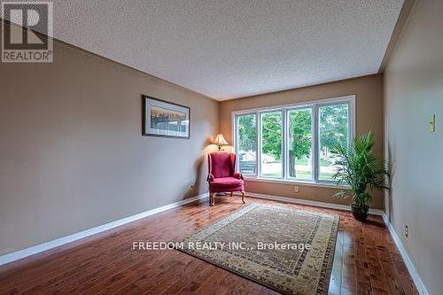 94 Lewis Drive, Orillia, ON - Indoor Photo Showing Other Room