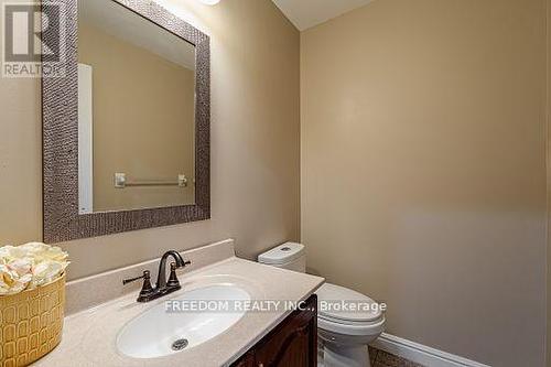 94 Lewis Drive, Orillia, ON - Indoor Photo Showing Bathroom