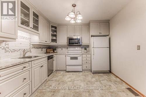 156 Melissa Crescent, Wellington North, ON - Indoor Photo Showing Kitchen