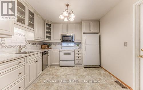 156 Melissa Crescent, Wellington North, ON - Indoor Photo Showing Kitchen