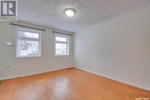 614 I Avenue S, Saskatoon, SK - Indoor Photo Showing Other Room