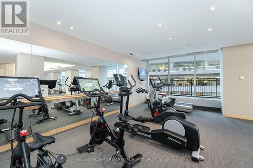 2304 - 65 Bremner Boulevard, Toronto, ON - Indoor Photo Showing Gym Room