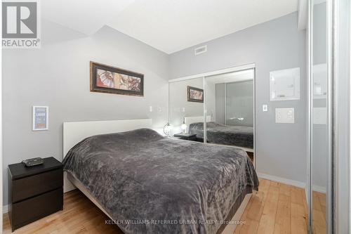 2304 - 65 Bremner Boulevard, Toronto, ON - Indoor Photo Showing Bedroom