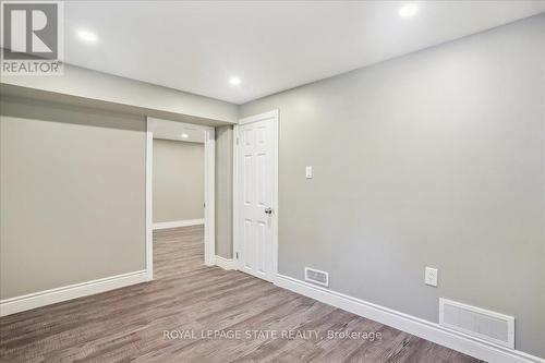 584 East 27Th Street, Hamilton, ON - Indoor Photo Showing Other Room