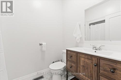 90 Timberland Drive, Trent Hills, ON - Indoor Photo Showing Bathroom