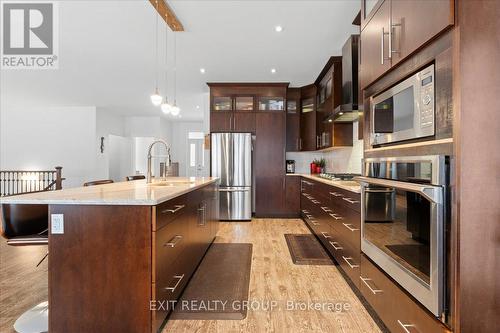 90 Timberland Drive, Trent Hills, ON - Indoor Photo Showing Kitchen With Upgraded Kitchen