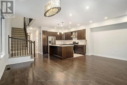 97 Canvasback Ridge, Ottawa, ON - Indoor Photo Showing Kitchen With Upgraded Kitchen