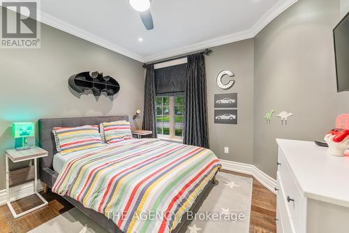 3064 St Clair Avenue, Burlington (Roseland), ON - Indoor Photo Showing Bedroom