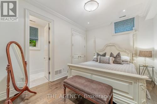 3064 St Clair Avenue, Burlington (Roseland), ON - Indoor Photo Showing Bedroom