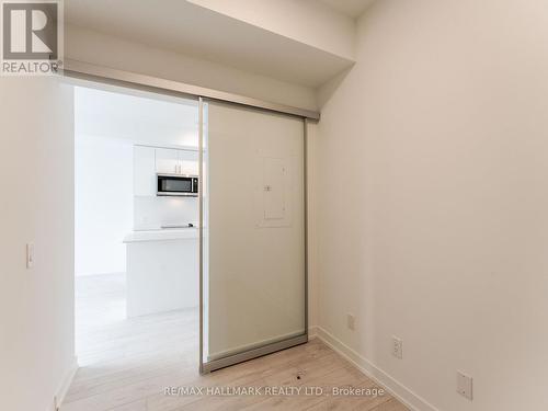 517 - 181 Sheppard Avenue E, Toronto, ON - Indoor Photo Showing Other Room