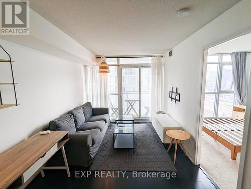 1210 - 15 Iceboat Terrace, Toronto, ON - Indoor