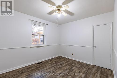 482 Brookside Drive, Oakville, ON - Indoor Photo Showing Other Room